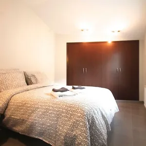 Apartamento Av Carlemany, Centro Comercial, Les Escaldes